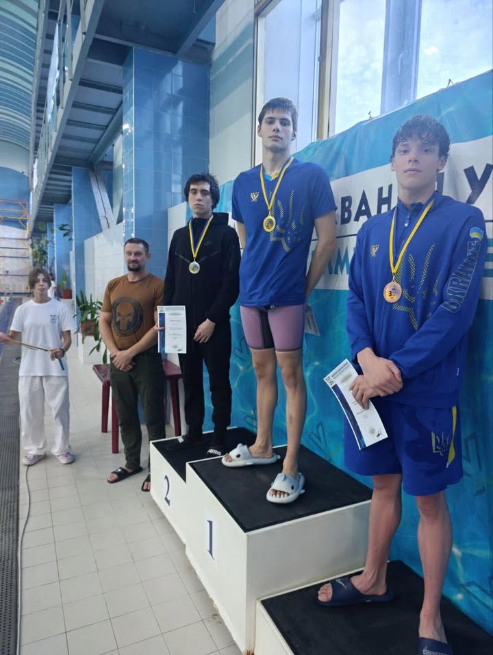 В м. Бровари пройшов чемпіонат України з плавання серед юнаків.