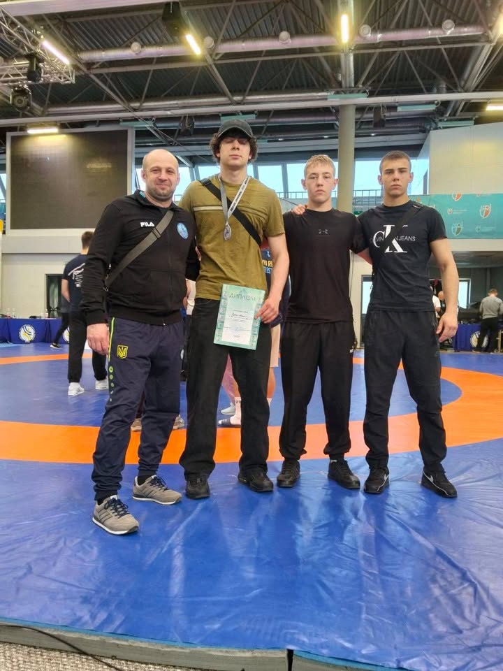 Photos from ДФКС – ДВУФК's post